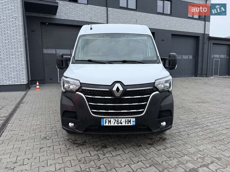 Вантажний фургон Renault Master 2019 в Луцьку