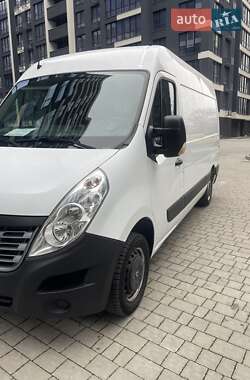 Вантажний фургон Renault Master 2017 в Івано-Франківську