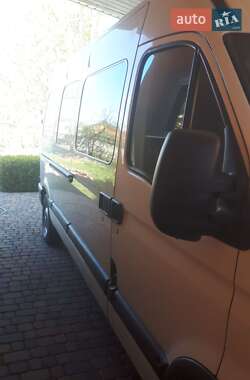 Микроавтобус Renault Master 2006 в Ковеле