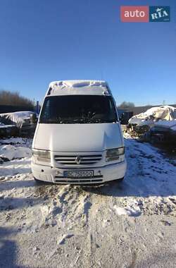 Грузовой фургон Renault Master 2001 в Львове