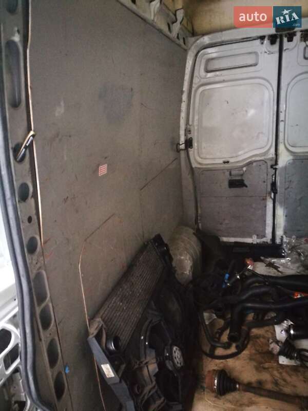 Вантажний фургон Renault Master 2004 в Києві