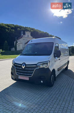 Вантажний фургон Renault Master 2021 в Львові