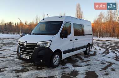 Вантажопасажирський фургон Renault Master 2020 в Бердичеві