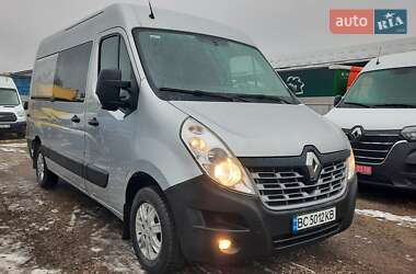 Вантажний фургон Renault Master 2015 в Івано-Франківську