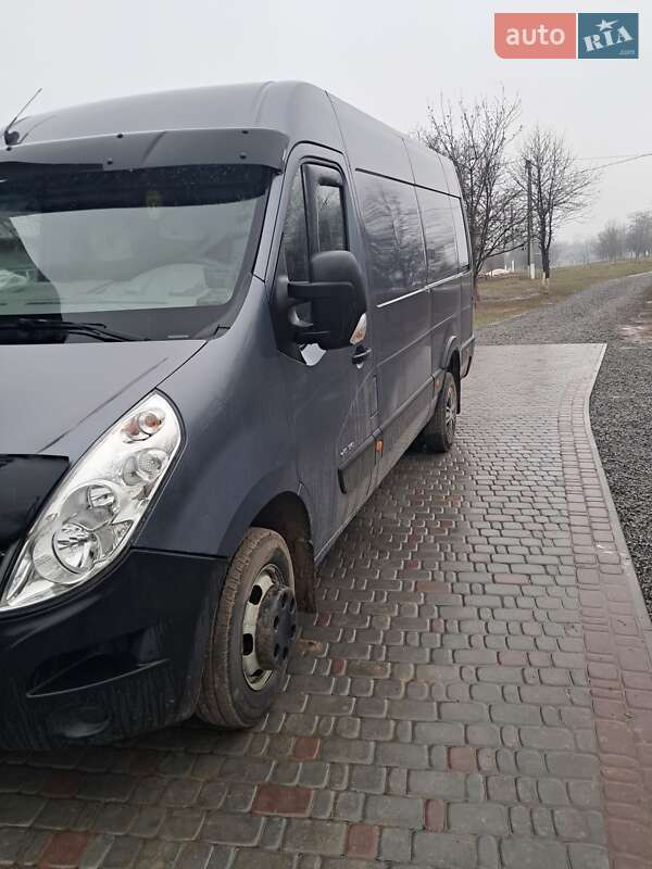 Грузовой фургон Renault Master 2012 в Тернополе