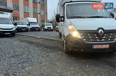 Вантажний фургон Renault Master 2018 в Рівному