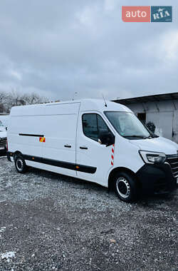 Вантажний фургон Renault Master 2020 в Рівному