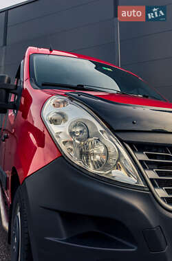 Грузопассажирский фургон Renault Master 2019 в 