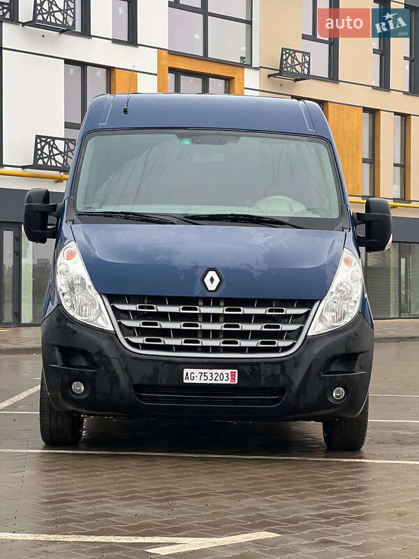 Микроавтобус Renault Master 2013 в 