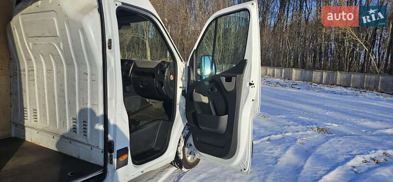 Грузовой фургон Renault Master 2014 в Тернополе