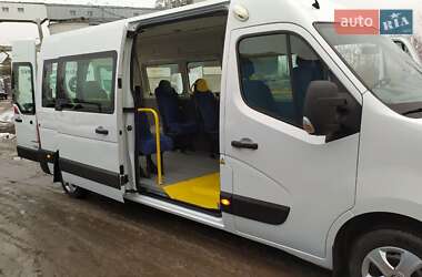 Мікроавтобус Renault Master 2015 в Рівному