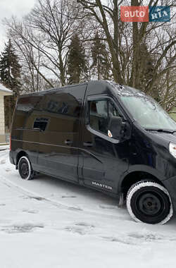 Мікроавтобус Renault Master 2015 в Ізюмі