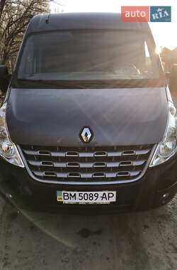 Вантажний фургон Renault Master 2011 в Ромнах