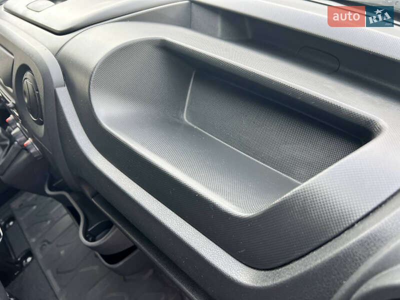 Грузовой фургон Renault Master 2019 в Черноморске