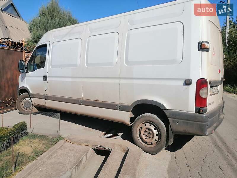 Грузовой фургон Renault Master 2008 в Кривом Роге