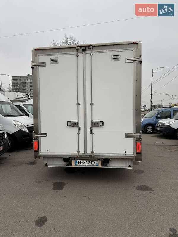Грузовой фургон Renault Master 2018 в Киеве