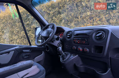 Тентований Renault Master 2012 в Стрию