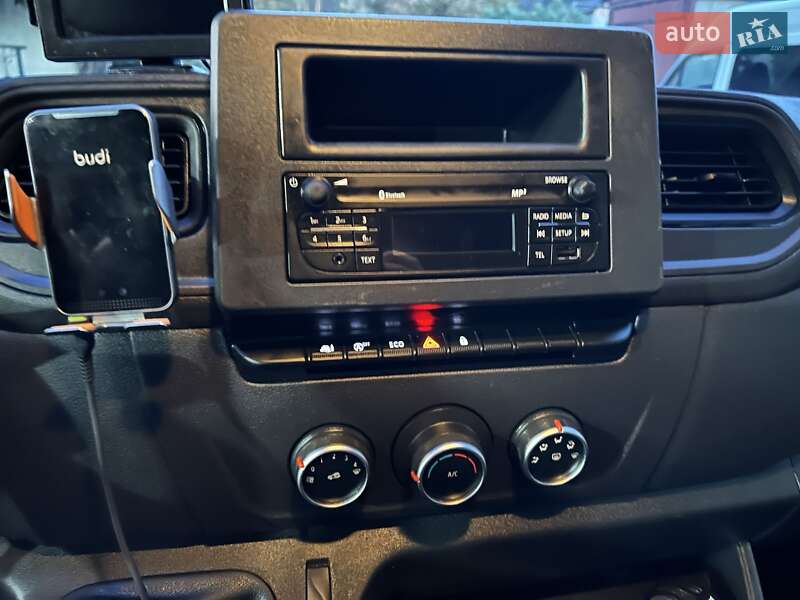 Грузовой фургон Renault Master 2019 в Киеве