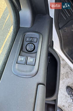 Вантажний фургон Renault Master 2021 в 
