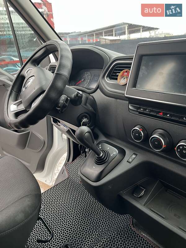 Мікроавтобус Renault Master 2019 в Городенці