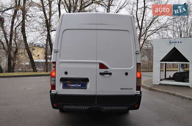 Грузовой фургон Renault Master 2018 в 