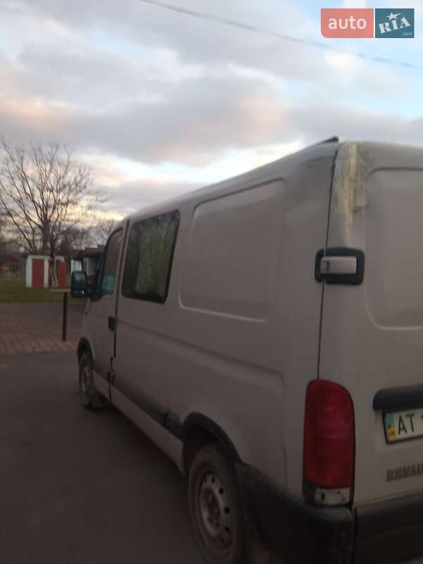Микроавтобус Renault Master 2003 в Брошневе-Осаде