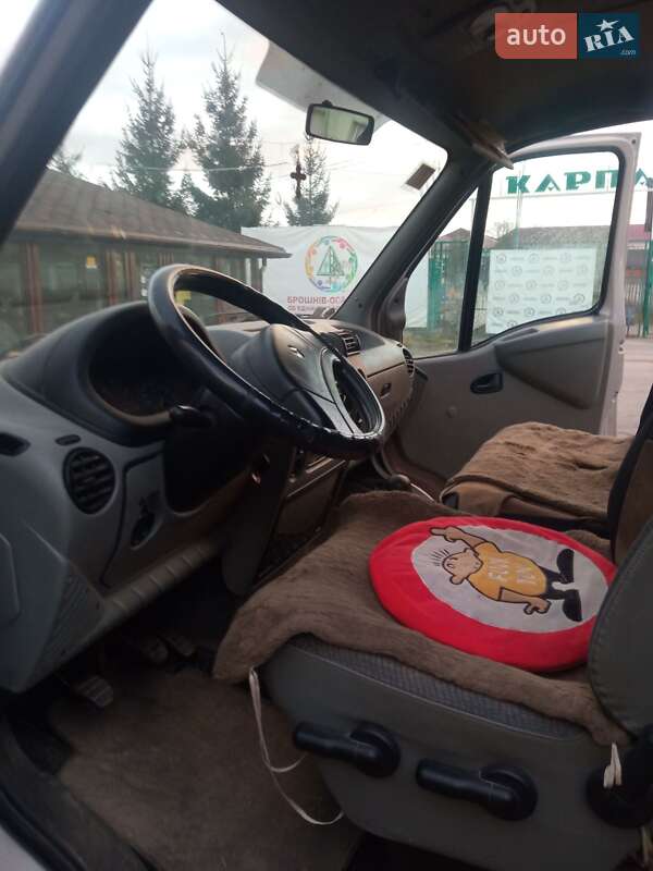 Мікроавтобус Renault Master 2003 в Брошневі-Облозі
