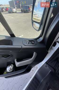 Грузопассажирский фургон Renault Master 2013 в Киеве