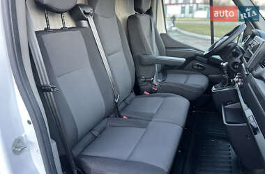 Грузовой фургон Renault Master 2021 в 