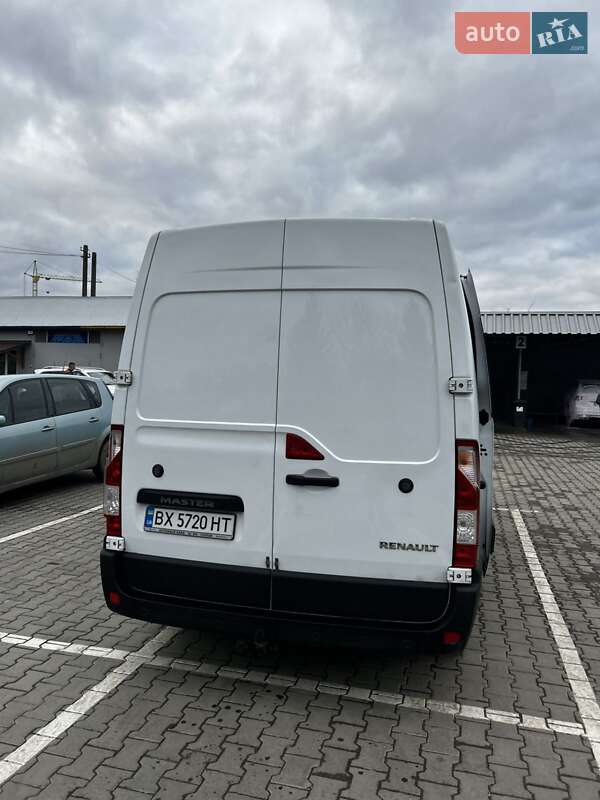 Грузопассажирский фургон Renault Master 2022 в Староконстантинове