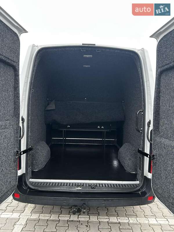 Грузопассажирский фургон Renault Master 2022 в Староконстантинове