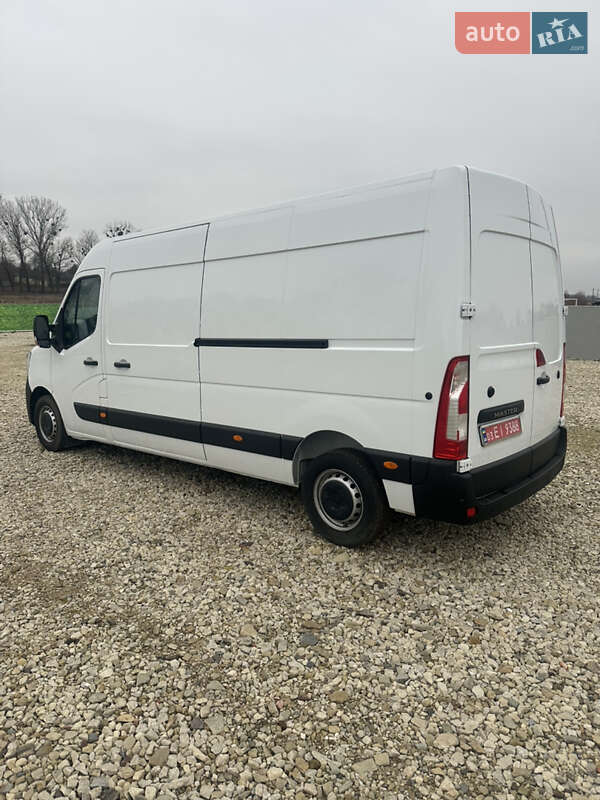 Вантажний фургон Renault Master 2020 в Львові