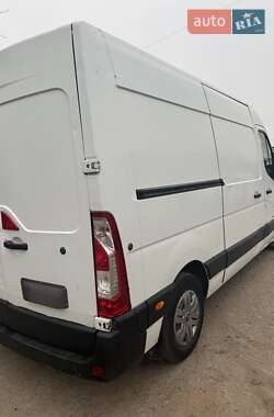 Вантажний фургон Renault Master 2011 в Львові