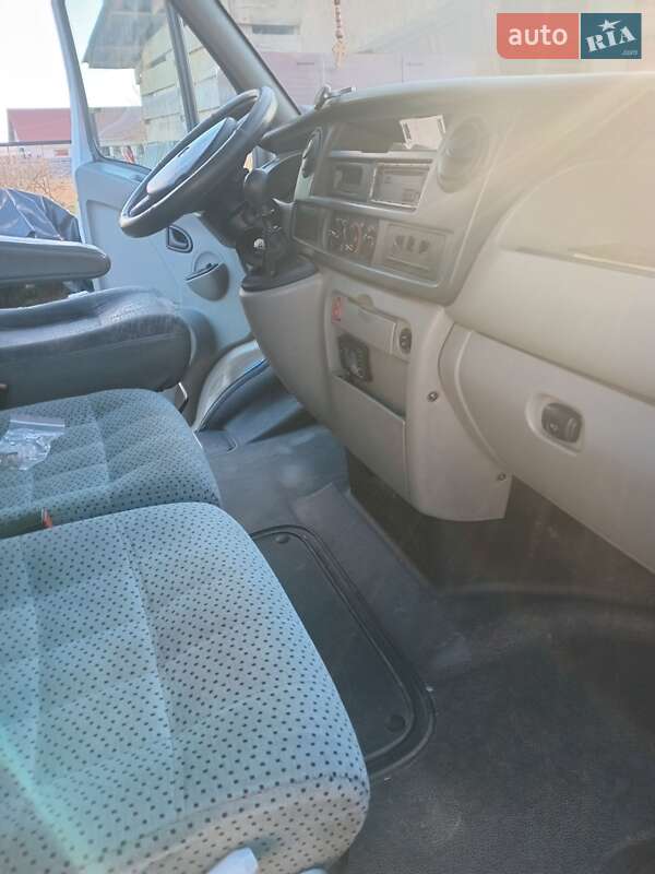 Мікроавтобус Renault Master 2004 в Яворові
