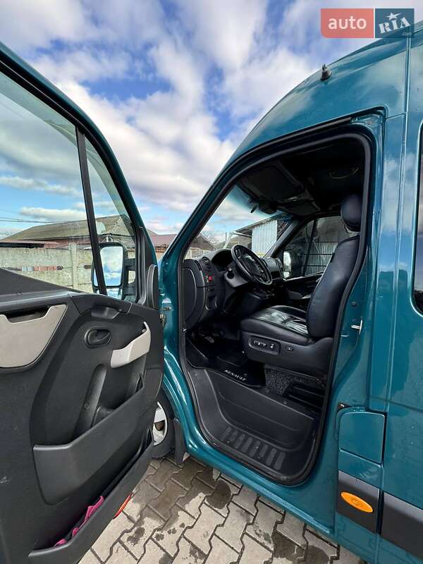 Микроавтобус Renault Master 2013 в Ивано-Франковске