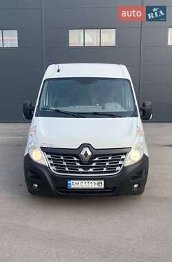 Вантажний фургон Renault Master 2015 в Житомирі