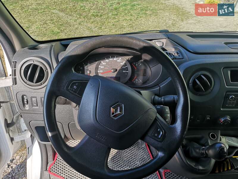 Грузовой фургон Renault Master 2018 в Львове