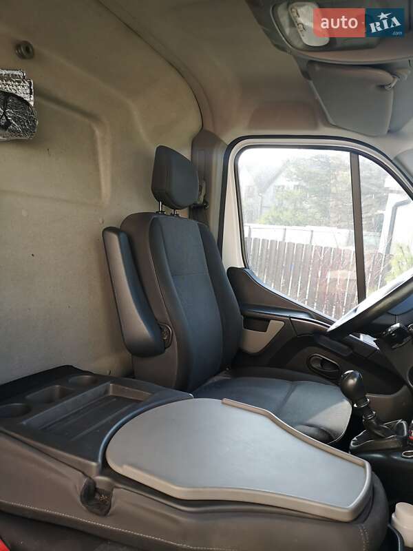 Грузовой фургон Renault Master 2018 в Львове