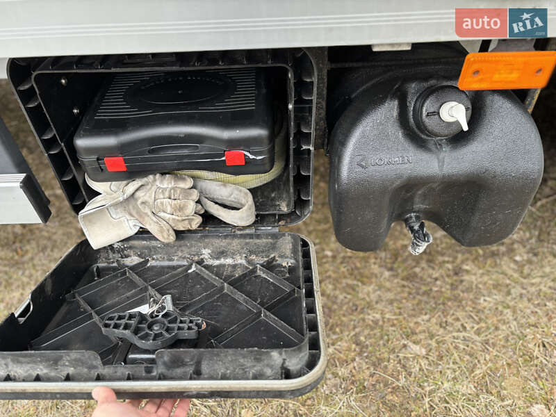 Грузовой фургон Renault Master 2018 в Мостиске