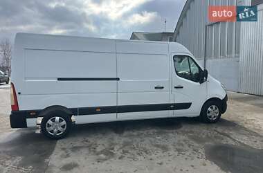 Вантажний фургон Renault Master 2016 в Ременеві