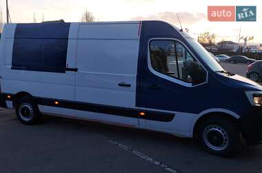 Вантажний фургон Renault Master 2020 в Умані