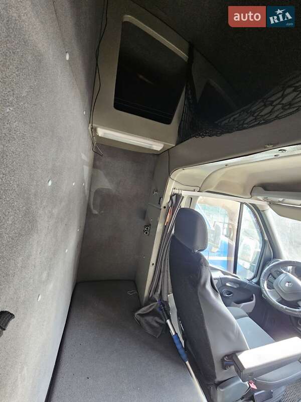 Автовоз Renault Master 2016 в Львове