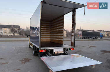 Вантажний фургон Renault Master 2021 в 