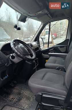 Грузовой фургон Renault Master 2011 в Киеве