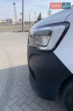 Грузовой фургон Renault Master 2020 в 