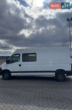 Грузопассажирский фургон Renault Master 2005 в 