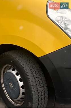 Грузовой фургон Renault Master 2014 в 