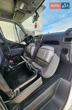 Грузовой фургон Renault Master 2019 в Дубно