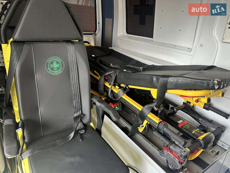 Автомобіль швидкої допомоги Renault Master 2020 в Києві фото 22 Автомобіль швидкої допомоги Renault Master 2020 в Києві