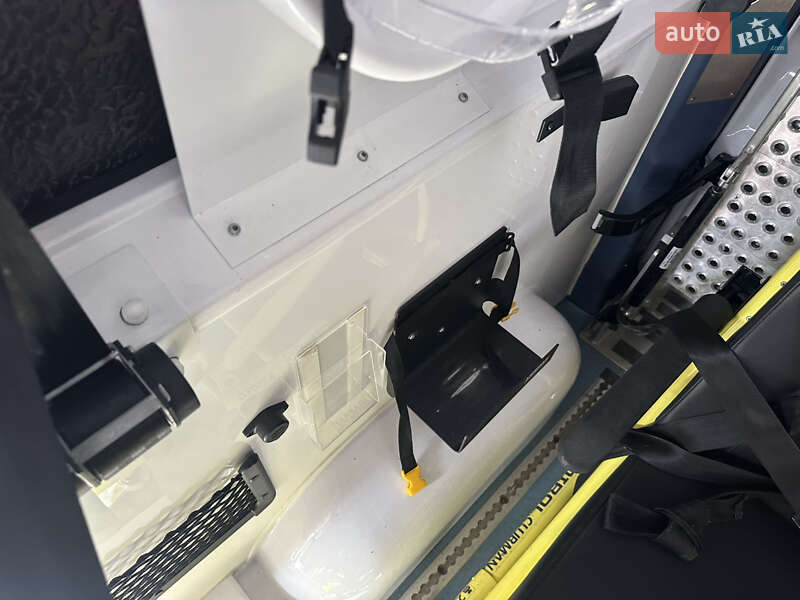 Автомобіль швидкої допомоги Renault Master 2020 в Києві фото 27 Автомобіль швидкої допомоги Renault Master 2020 в Києві